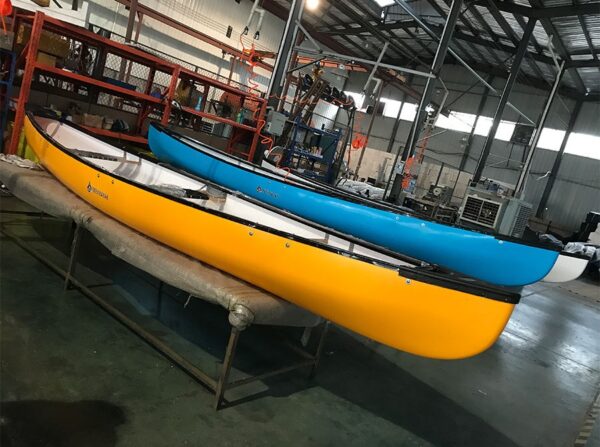 A5-  Family Fishing Boats Plastic Canoe - 图片 2